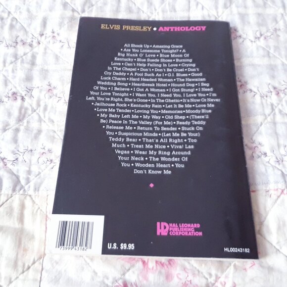 Elvis Presley Electronic Keyboard Sheet Music Book - Picture 2 of 5